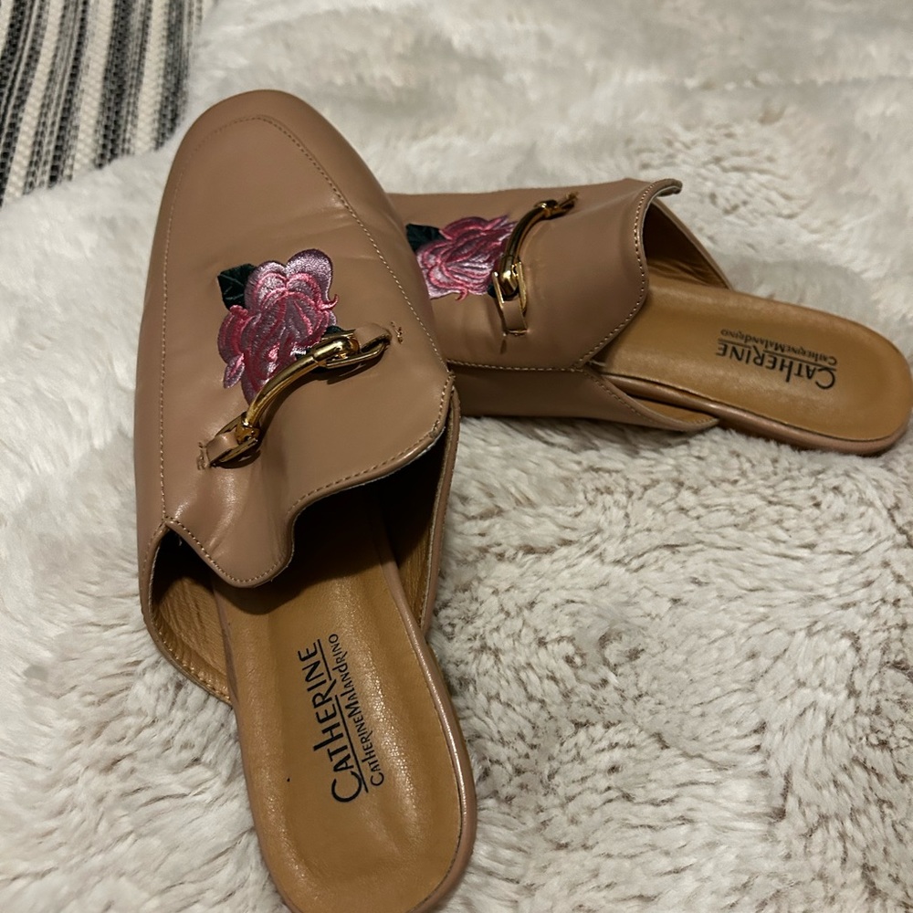 Catherine Melandrino  used but great confidence